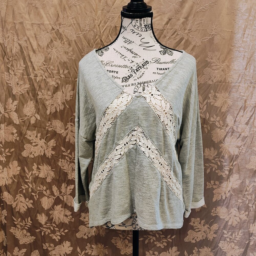 Everleigh Lace Insert Long Sleeve Sweatshirt, Size M, Gently Used!